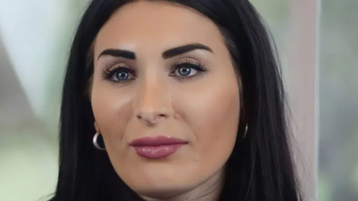 Laura Loomer’s Cosmetic Surgery Sparks Social Media Frenzy and Controversy