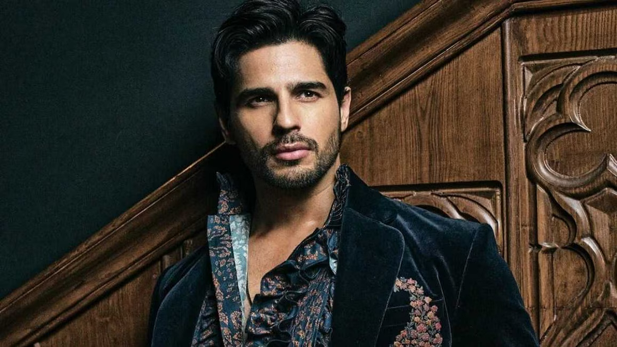 Sidharth Malhotra and Janhvi Kapoor